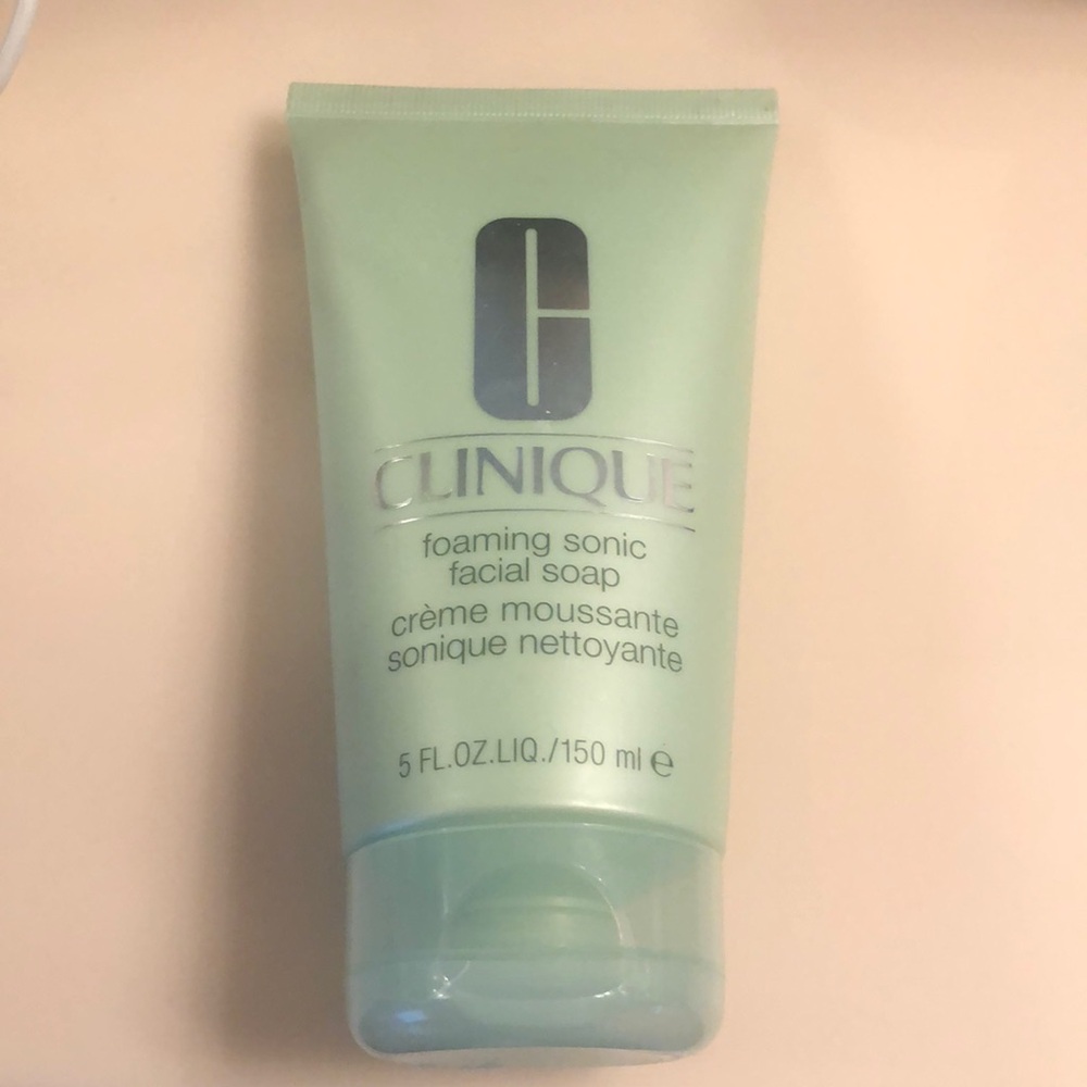 🫧 CLINIQUE Foaming Sonic Facial Soap 🫧HARD TO FIND🫧 Used once or twice